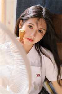 老公送女秘书顶奢庄园，我收回股权后他急哭了无删减全文