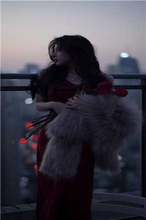 天降校园文女主后续