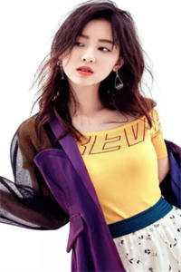 妻女被撞死致残，我捧骨灰盒求助 全集
